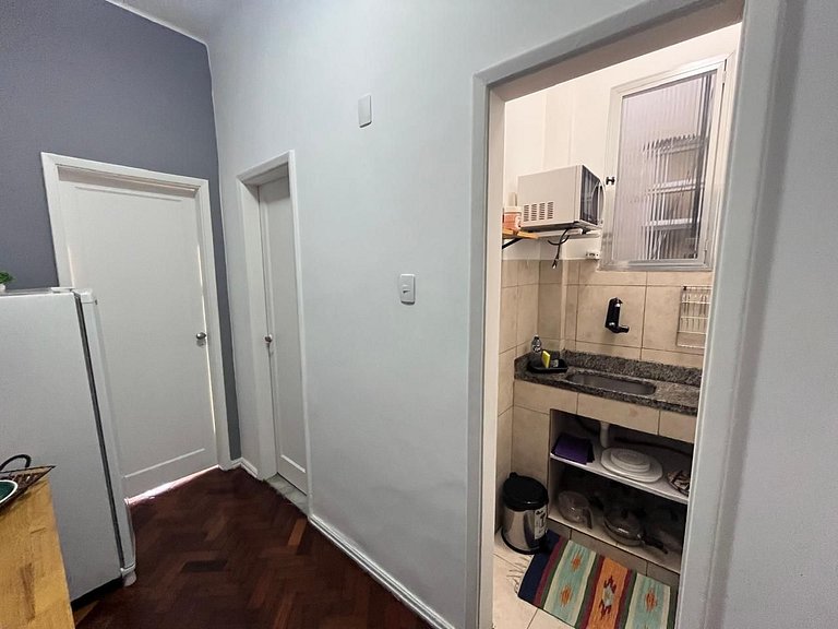 Apartamento de 1 Quarto na Praia de Copacabana