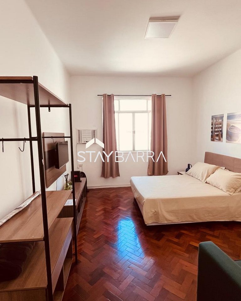 Apartamento de 1 Quarto na Praia de Copacabana