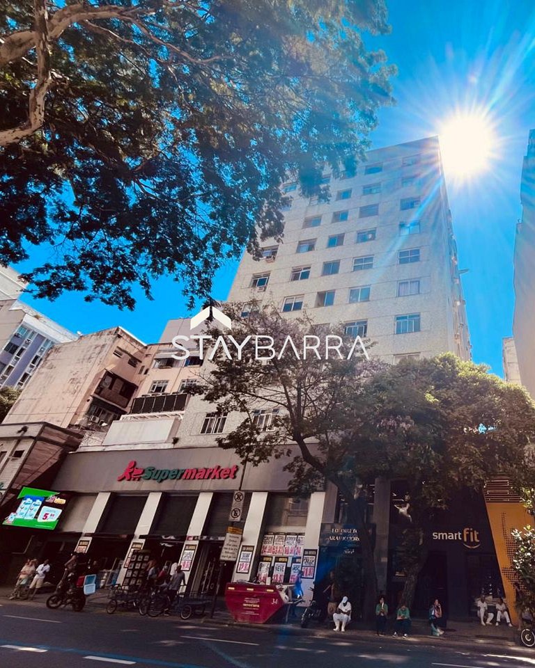 Apartamento de 1 Quarto na Praia de Copacabana
