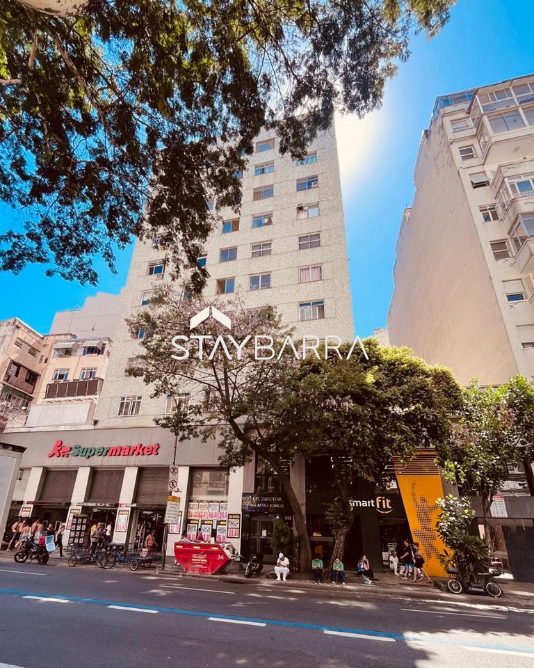 Apartamento de 1 Quarto na Praia de Copacabana
