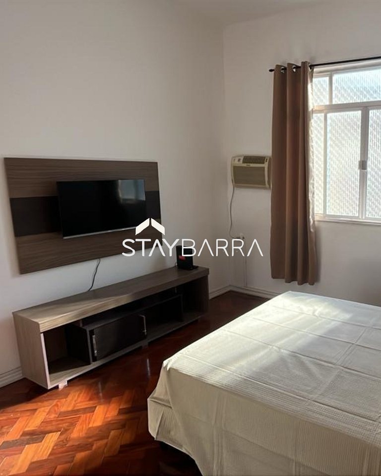 Apartamento de 1 Quarto na Praia de Copacabana